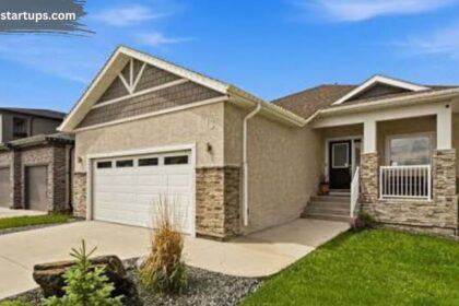 MLS Winnipeg detached bungalow with double garage and landscaped front yard for sale