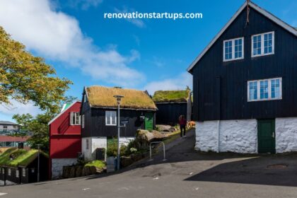 Detached brick bungalow in a Windsor